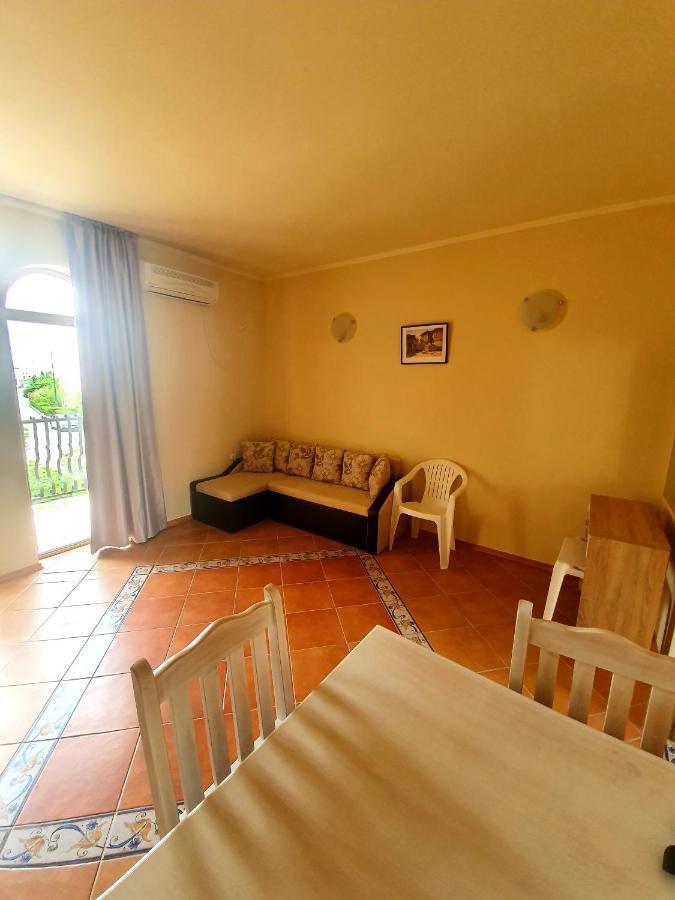 Elenite Private Apartments Εξωτερικό φωτογραφία