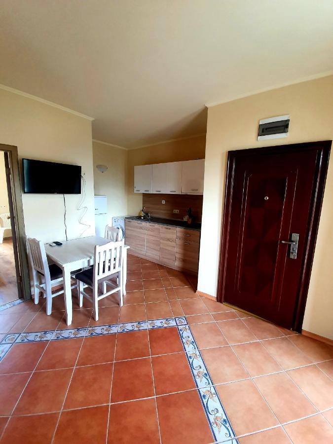 Elenite Private Apartments Εξωτερικό φωτογραφία