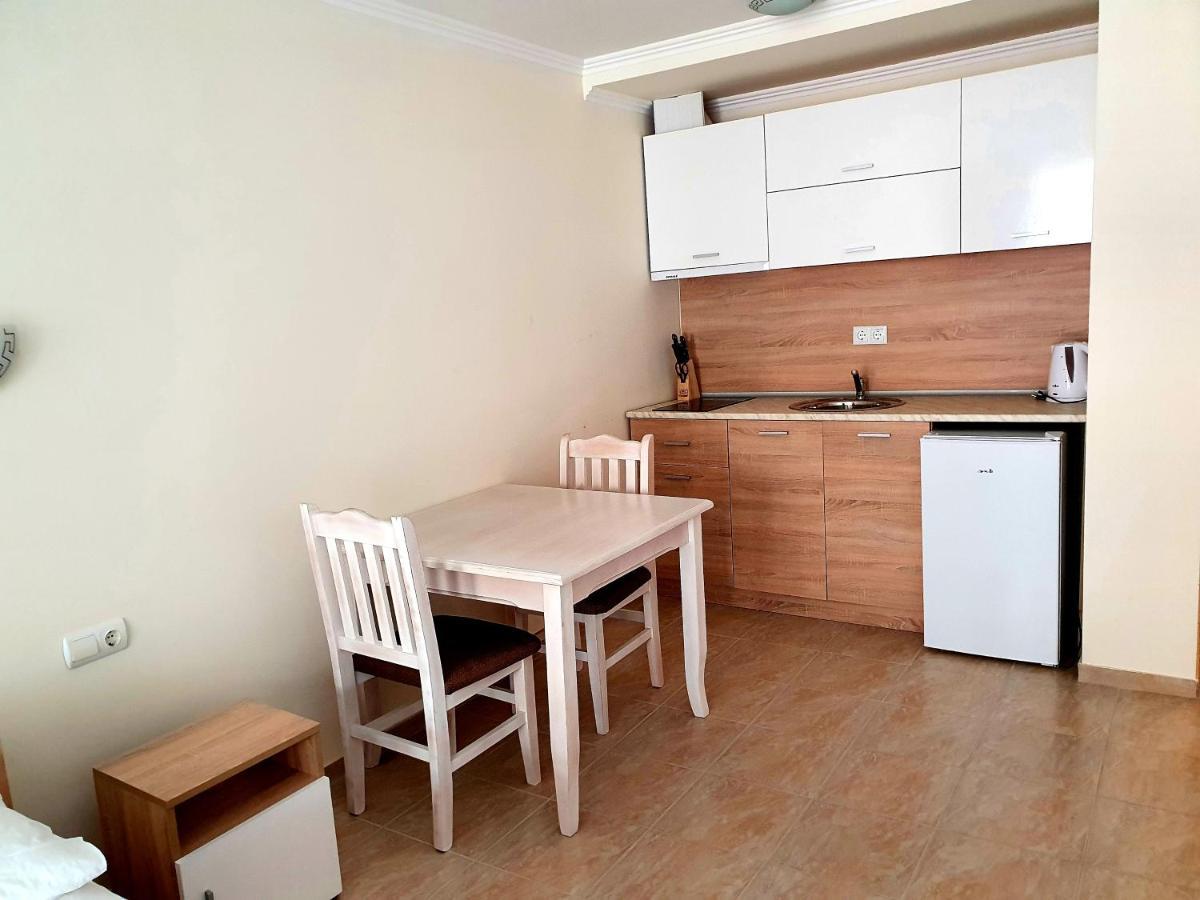 Elenite Private Apartments Εξωτερικό φωτογραφία
