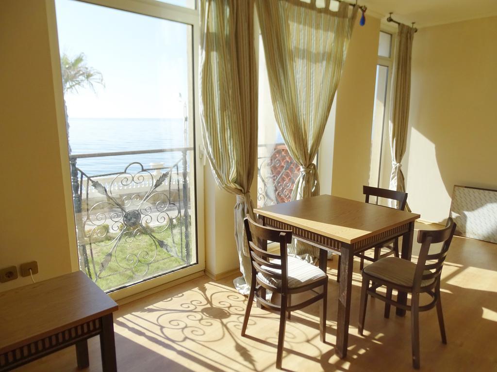 Elenite Private Apartments Εξωτερικό φωτογραφία