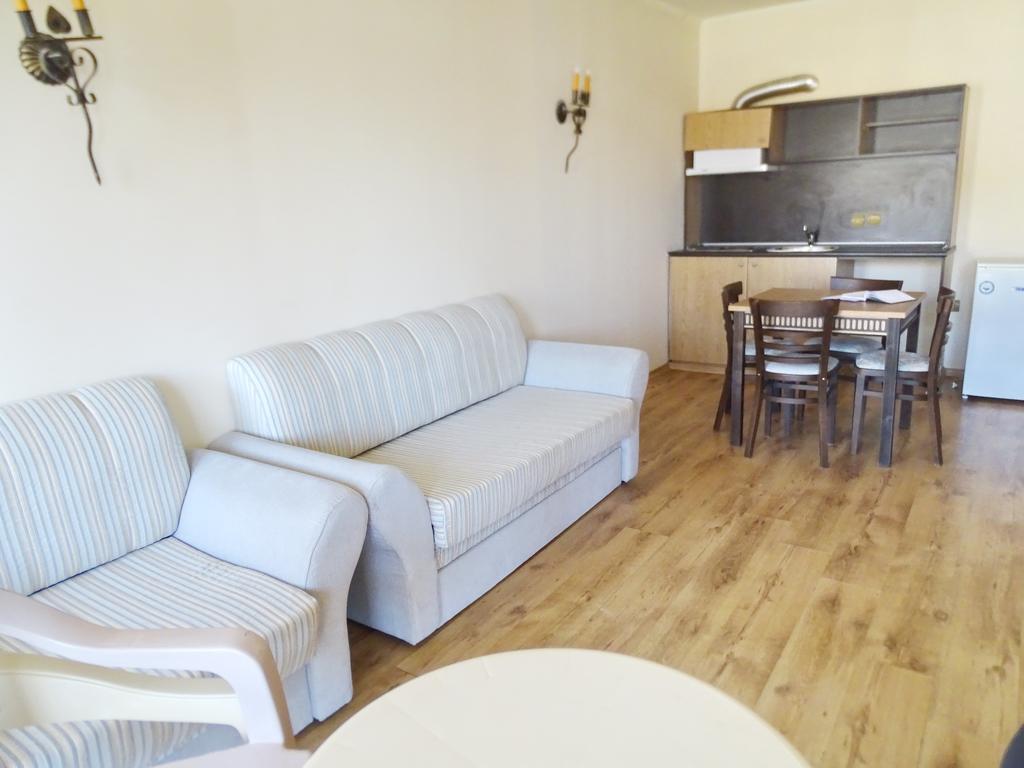 Elenite Private Apartments Εξωτερικό φωτογραφία