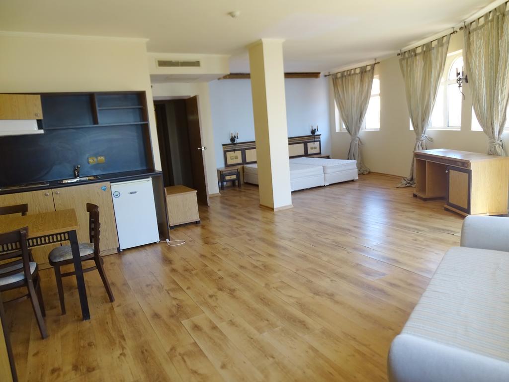 Elenite Private Apartments Εξωτερικό φωτογραφία