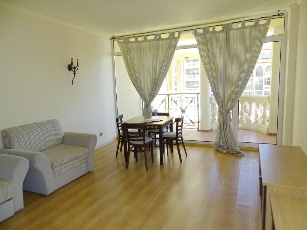 Elenite Private Apartments Εξωτερικό φωτογραφία